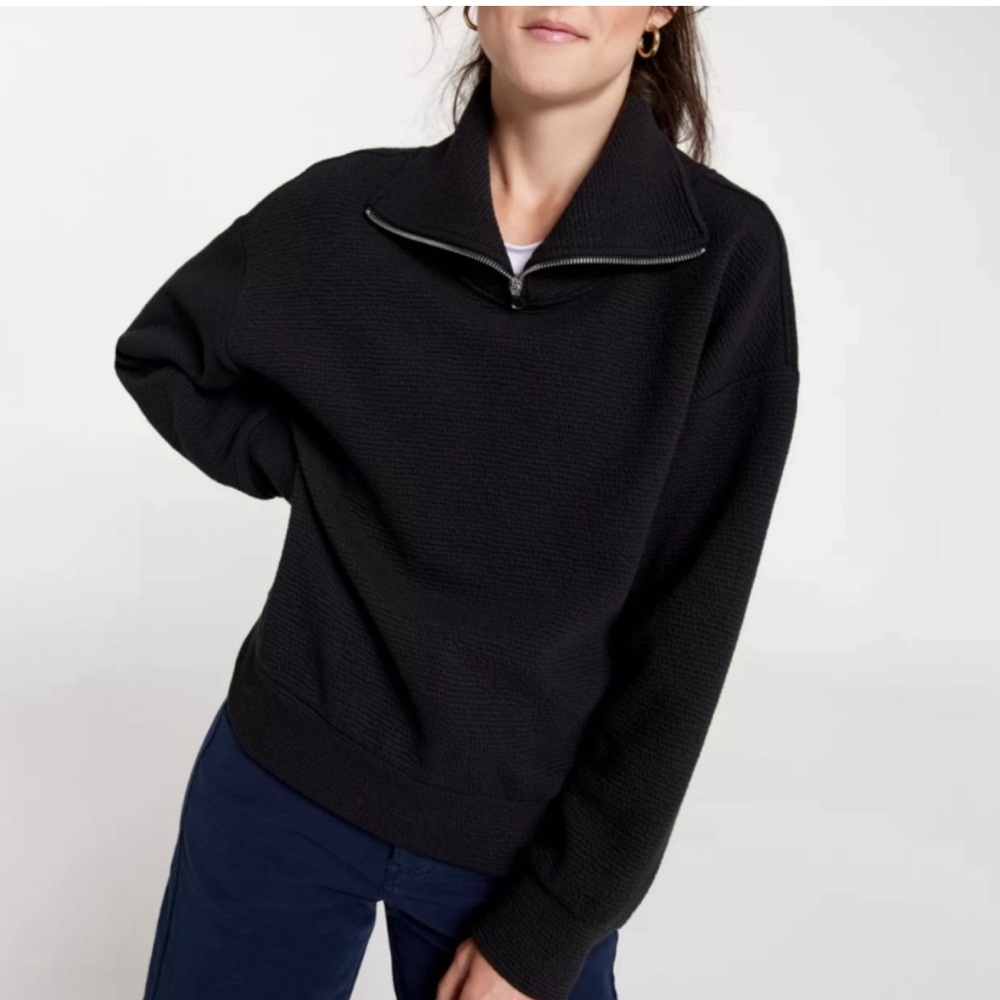 Calia Elevate 1/4 zip, black , medium. Excellent condition, worn a handful of